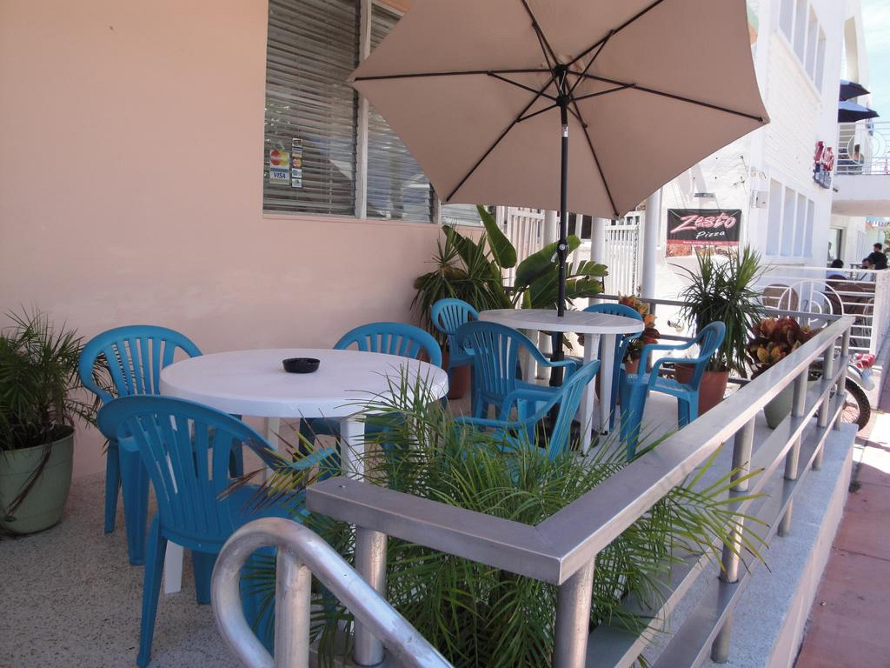 Island House South Beach (Adults Only) Miami Beach Bagian luar foto