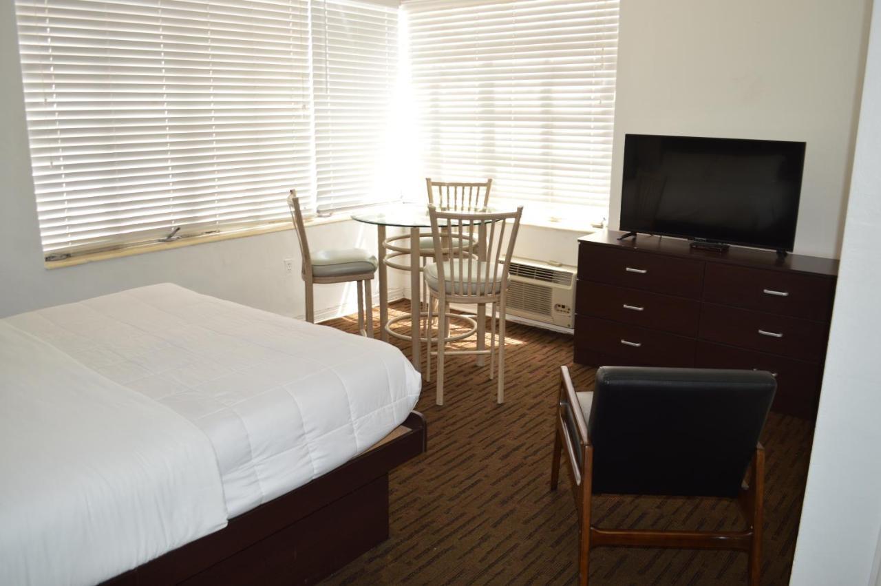 Island House South Beach (Adults Only) Miami Beach Bagian luar foto