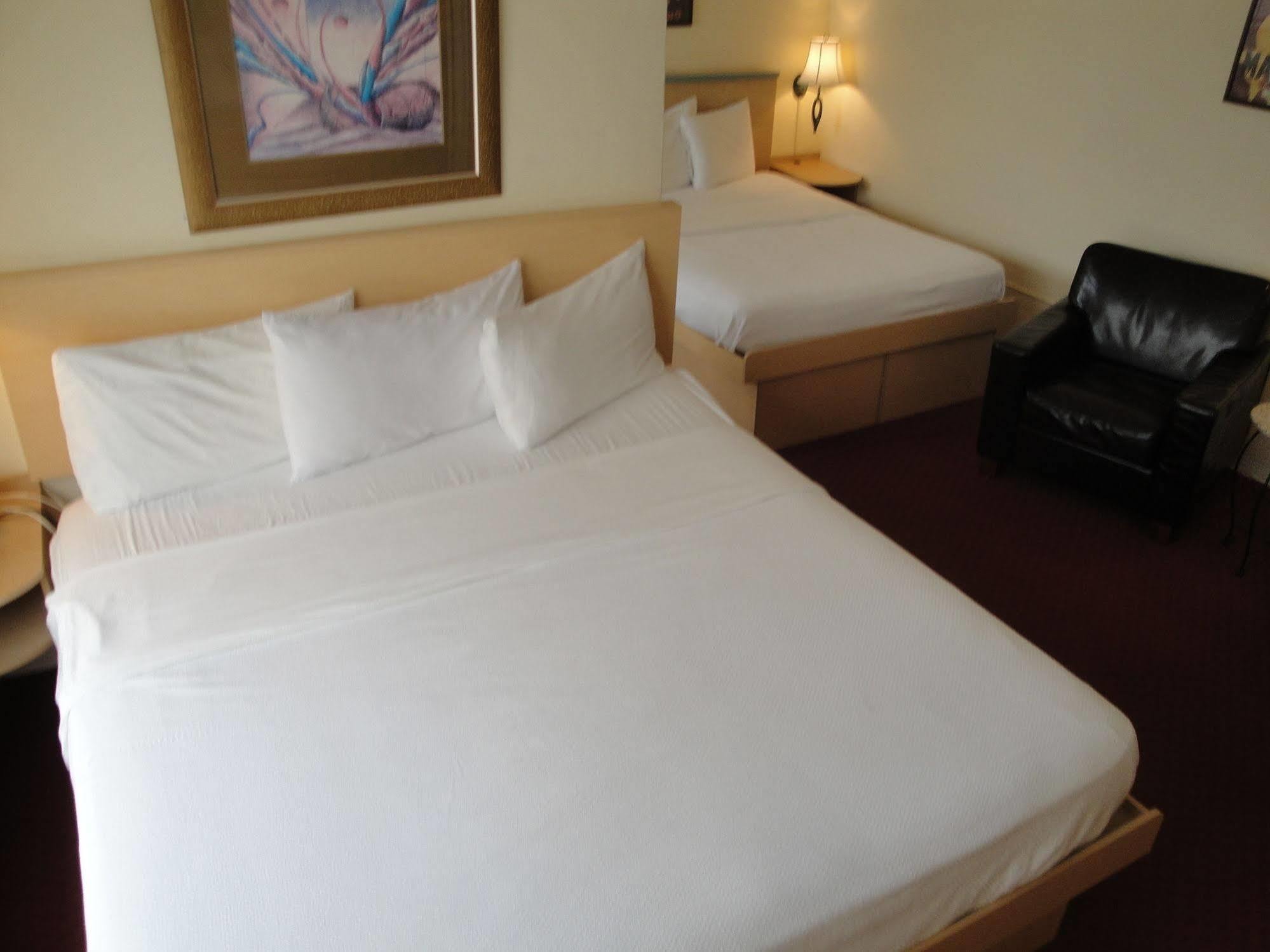 Island House South Beach (Adults Only) Miami Beach Bagian luar foto